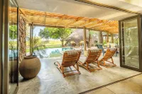 Clive's Camp - Huvilat