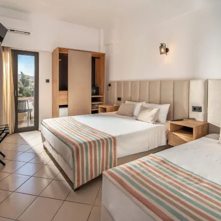 Erato Hotel