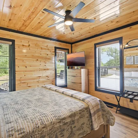 Come Back Cabin 3 Bedroom Cabin