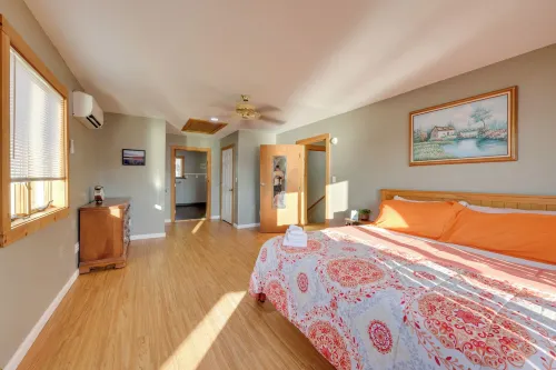 Honeoye Lake House w/ Community Amenities! - Maalaistalo