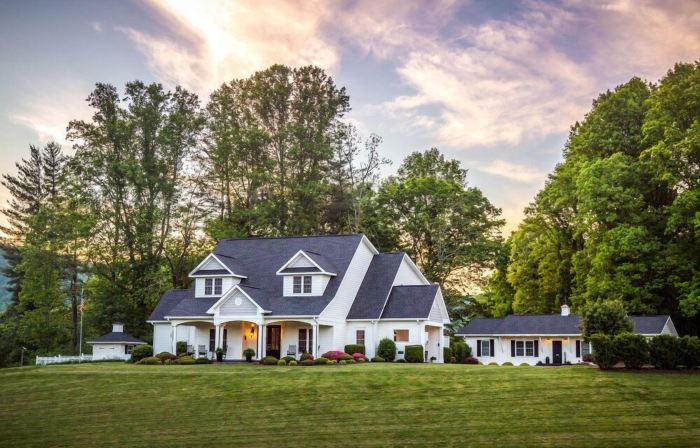 Bed & Breakfast on Tiffany Hill