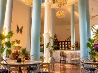 Sashas Holiday Village Hotels near Chapora River