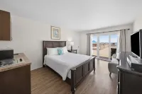 Ocean Surf Resort - 2-Star