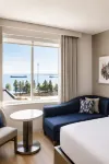 Sheraton Duluth Hotel - bar