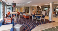ฮอลิเดย์ อินน์ เอ็กซ์เพรส ดันเฟิร์มลิน บาย IHG - พร้อมอาหารเช้า