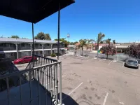 Executive Lodge Inn Stockton CA - Kæledyr tilladt