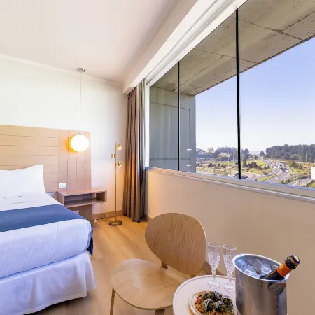 Wyndham Concepcion Pettra