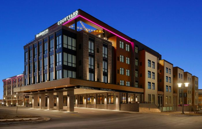 Residence Inn Milwaukee Brookfield at Poplar Creek