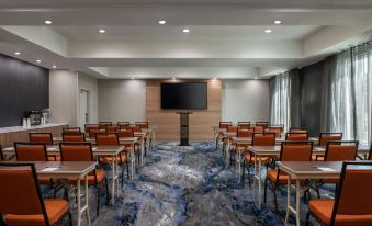 Fairfield Inn & Suites Oakland Hayward
