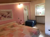 Romantic Cottage with 2 Double Bedrooms—LAST-Minute Rental from August 23 to 28—. - 2-نجوم