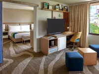 ذا هوتل زاجس بورتلاند Hotels near رِفربليس