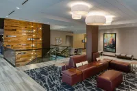 DoubleTree by Hilton Jamestown - Pools