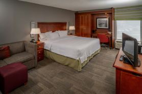 Hampton Inn Charleston-Downtown (Civic Center)