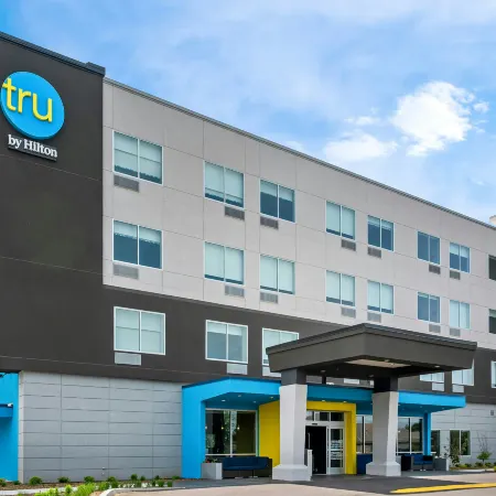 Tru by Hilton Holland MI
