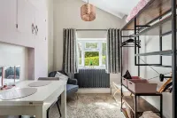 1 Bedroom Annex - 2 Mins From Train Station - واي فاي