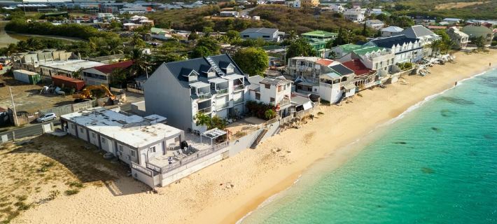 Novels Villa is Family friendly home with the Caribbean Sea as your backyard Hotels in Collectivity of Saint Martin
