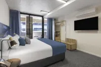 Oaks Melbourne St Kilda Road Hotel - Beach resorts
