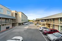 Quality Hotel Parklake Shepparton - parking