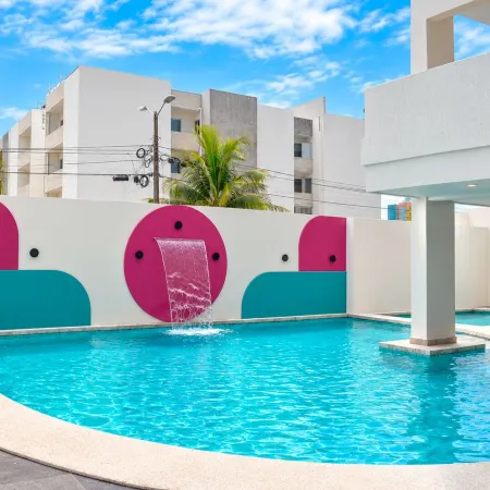Hotel More
