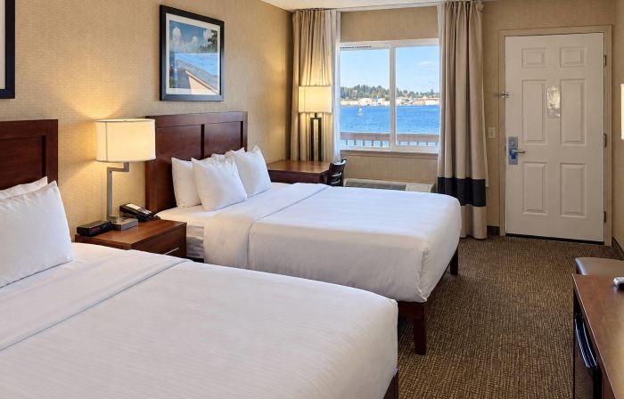 Comfort Inn on the Bay