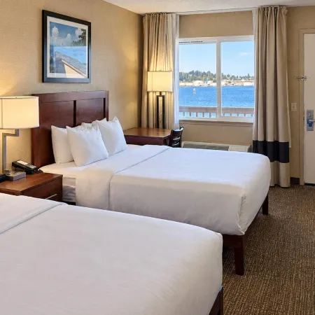 Comfort Inn on the Bay