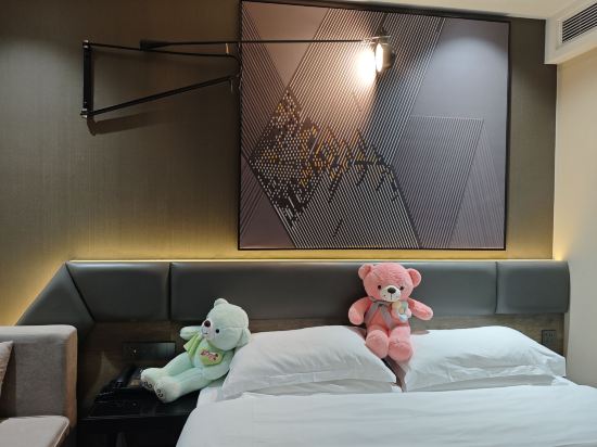 IU飯店（昆明圓通山地鐵站紅會醫院店）優惠