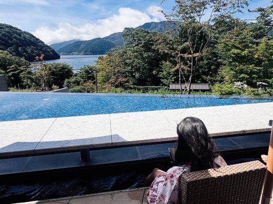 箱根・芦ノ湖 はなをり クーポン