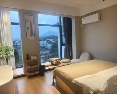 Yuanxiang Homestay Hongcun · Mountain View Courtyard Huoneet Photos