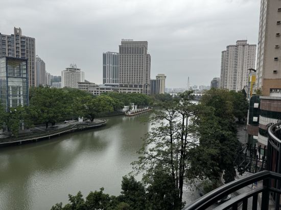 中山江畔商務酒店優惠