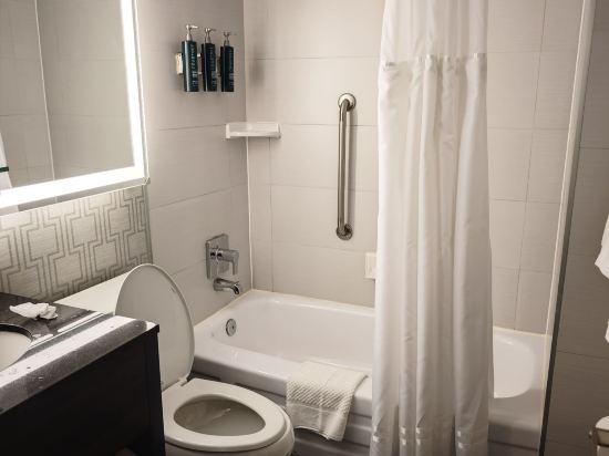 多倫多市中心希爾頓逸林酒店優惠