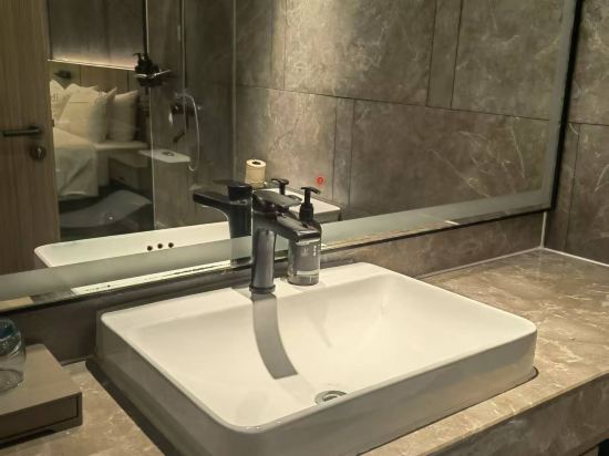 宜必思尚品飯店（東莞長安萬達廣場店）優惠