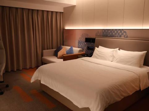 深圳北站希爾頓歡朋酒店優惠