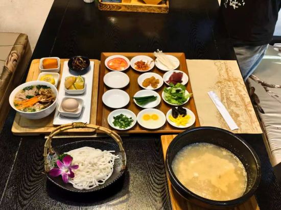 夢景望月庭院酒店（昆明南屏步行街金馬碧雞坊店）優惠