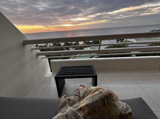 布吉希爾頓阿卡迪亞温泉度假酒店 （SHA Extra Plus）優惠