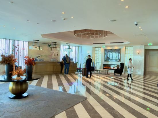 重慶麗思瑞凱悦臻選酒店優惠