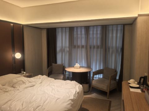 桔子水晶珠海拱北關口酒店優惠