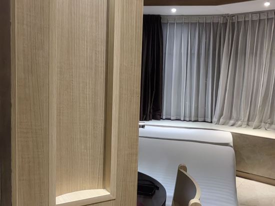 羅伯遜碼頭酒店 （Staycation Approved）優惠