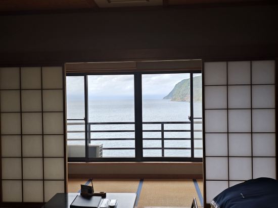 ミシュラン料理人による地産会席　新・海花亭いずみ クーポン