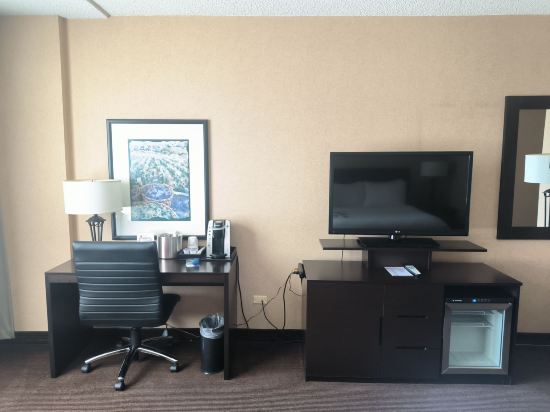 卡爾加里市中心華美達酒店優惠