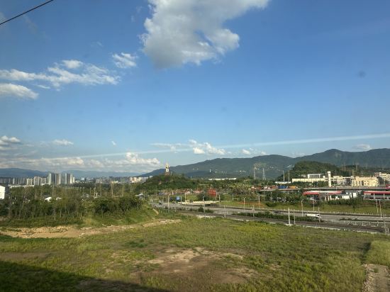 楓霖酒店（南充北站店）優惠