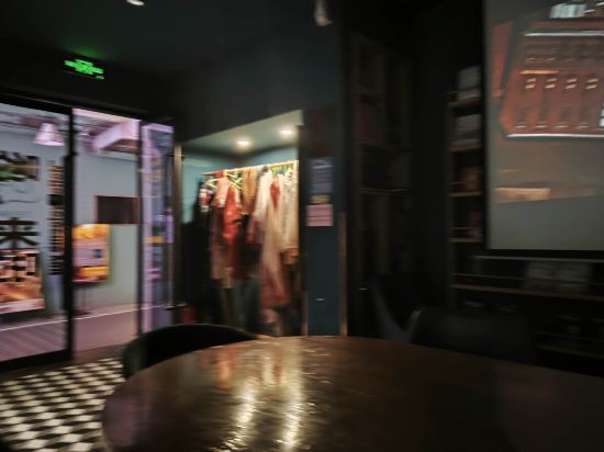 何夜青年旅行飯店（西安鐘樓地鐵站店）優惠