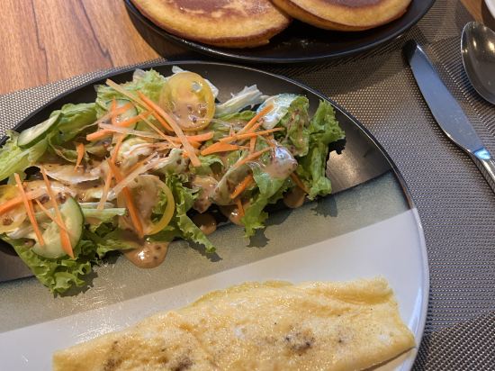 費拉飯店和花園套房優惠