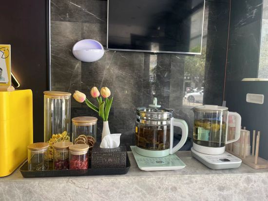 IU飯店（昆明圓通山地鐵站紅會醫院店）優惠