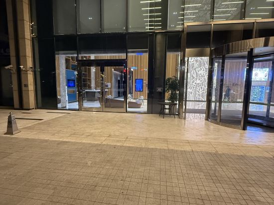 上海新虹橋國家會展中心燦輝希爾頓花園酒店優惠