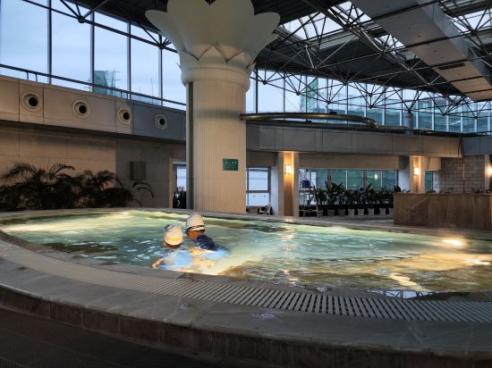 桂林灕江大瀑布飯店（象鼻山兩江四湖店）優惠