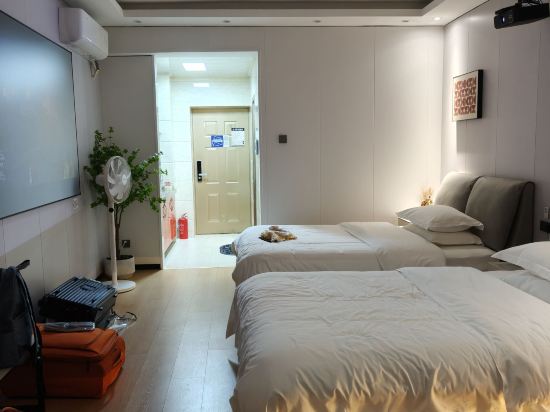 麗致公寓飯店（昆明七彩之門店）優惠