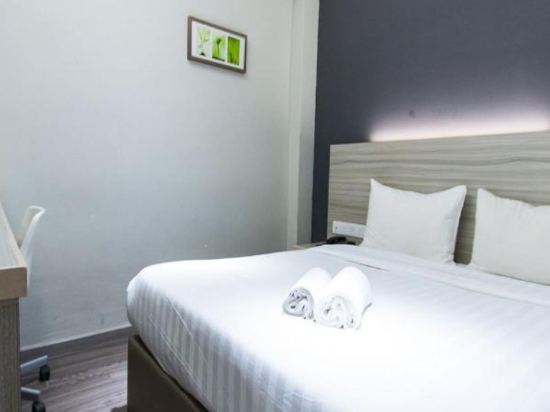 99 號酒店 - 格拉納再也優惠