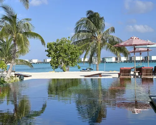 SO/ Maldives Рядом с отелем Photos