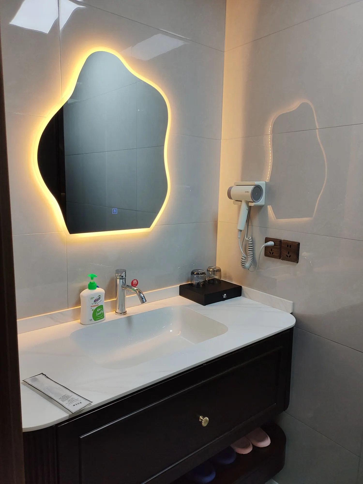 chanxinyiyuanju Phòng Photos