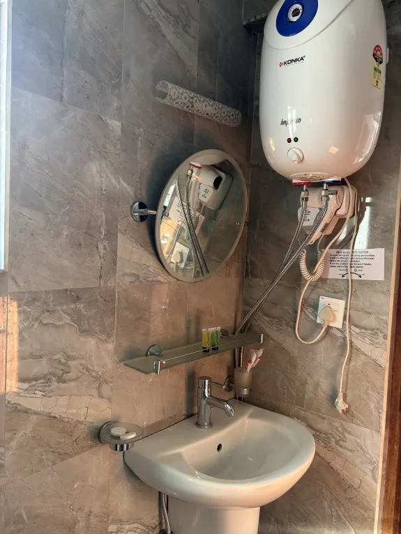 HOTEL 11 THAMEL Номера Photos